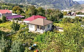 Abbasov'S Guest House-In Lahij
